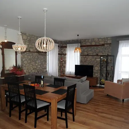 Crecian Water Front *